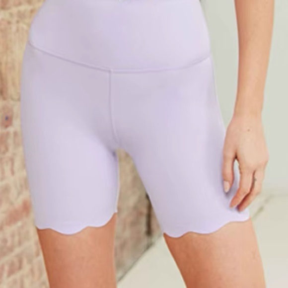 Aerie Offline Scalloped Bike Shorts Size XL - Picture 1 of 5